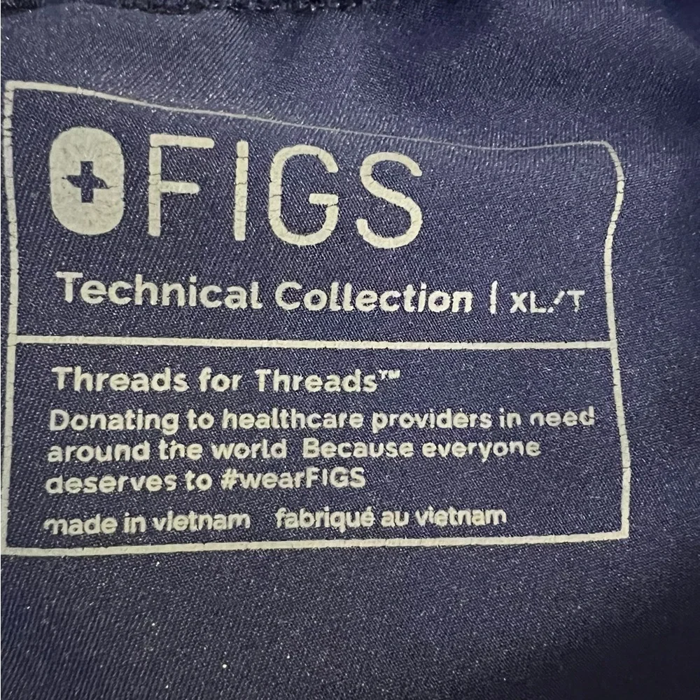 Figs comfortable trendy