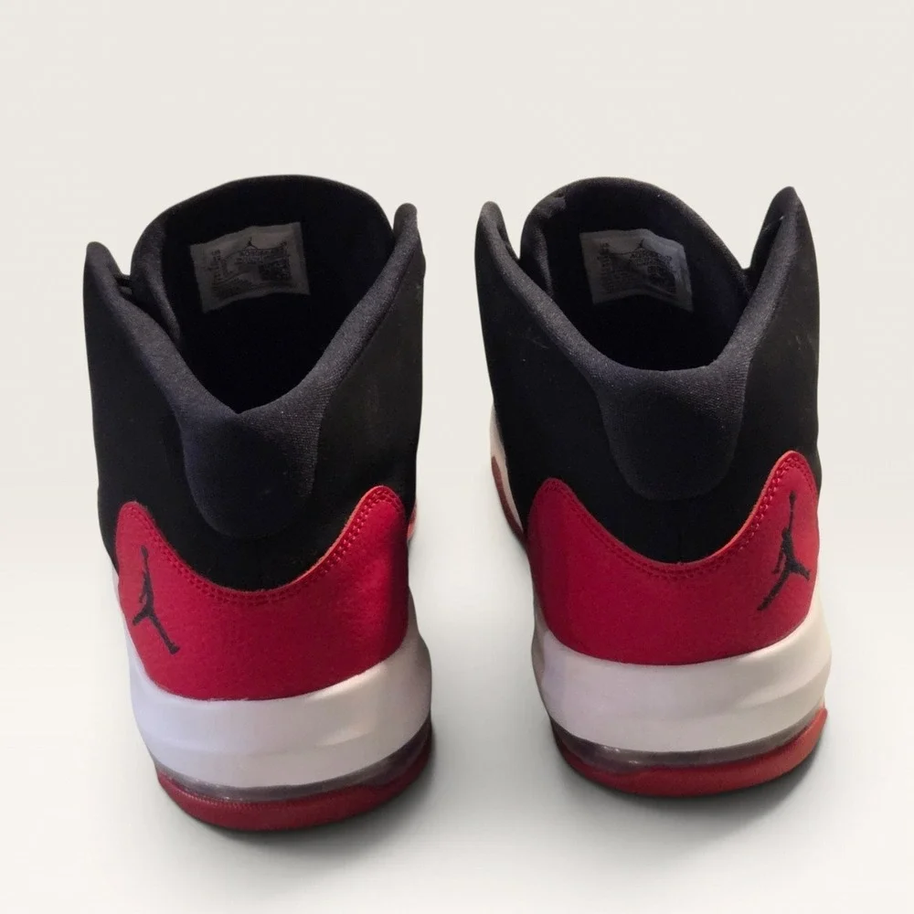 Jordan max aura