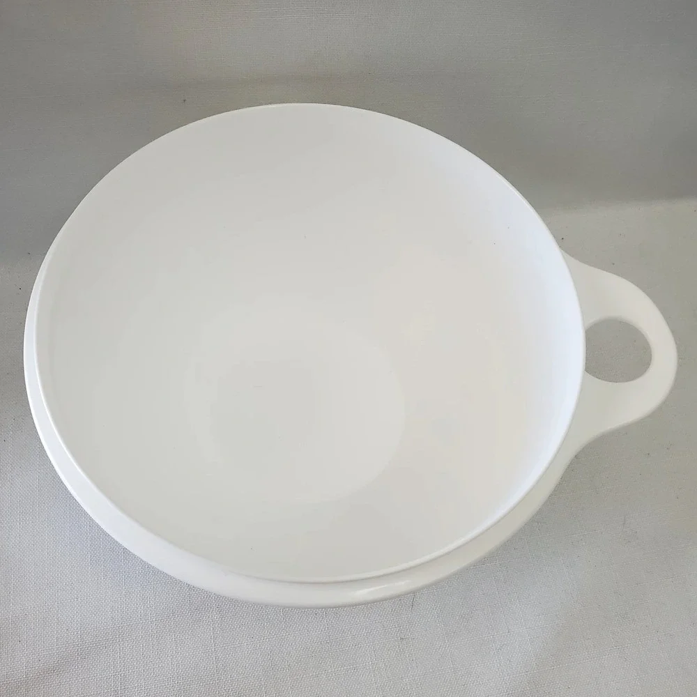 Tupperware vintage classic
