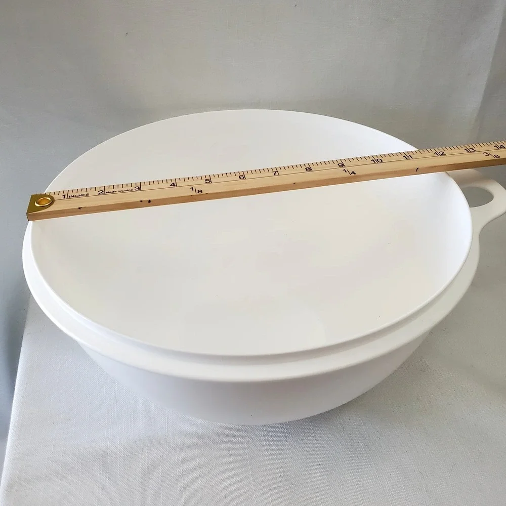 Tupperware vintage classic