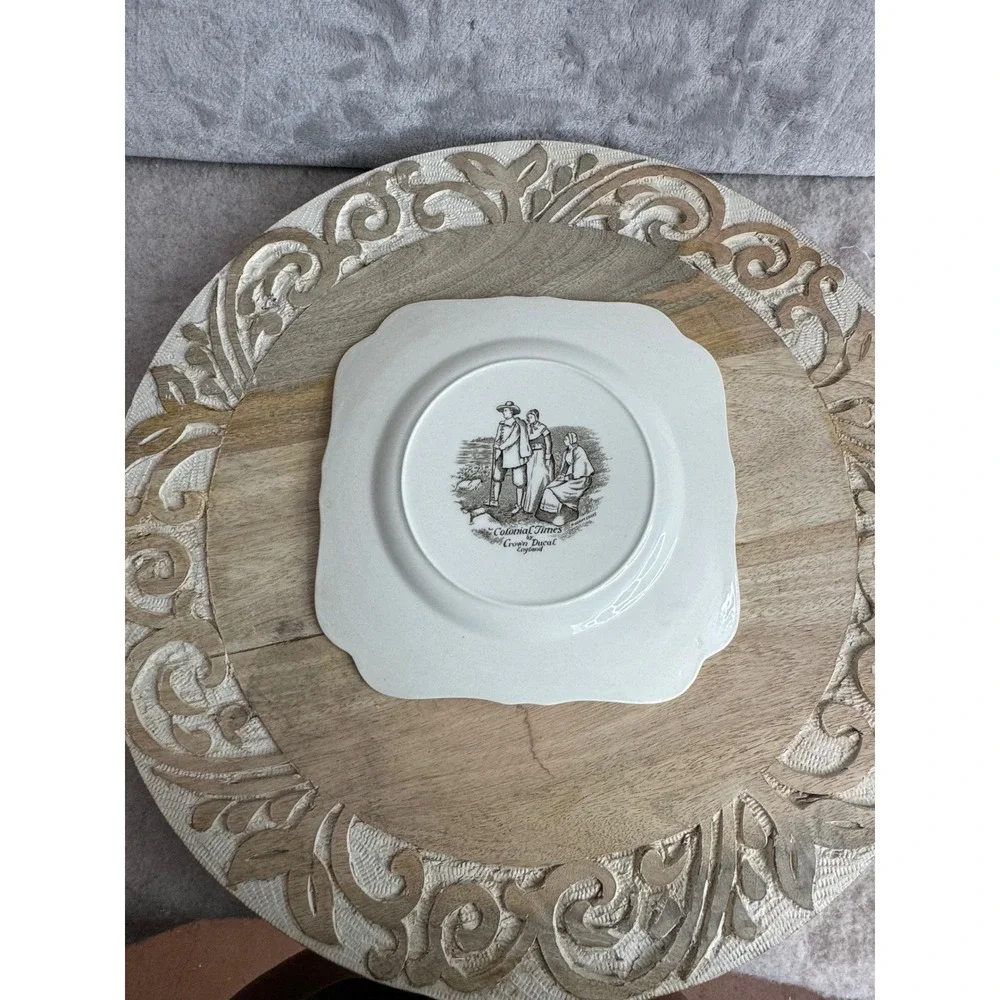 Crown Ducal crown ducal