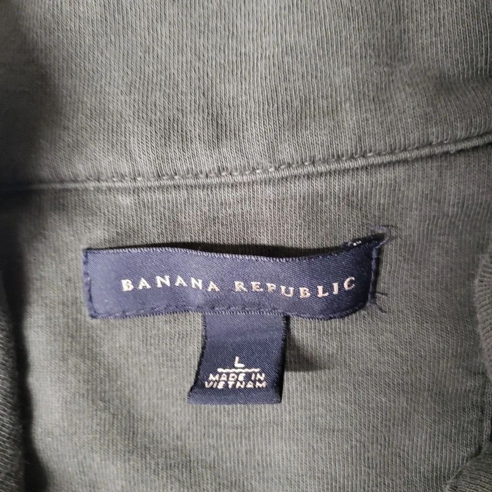 Banana Republic men dark