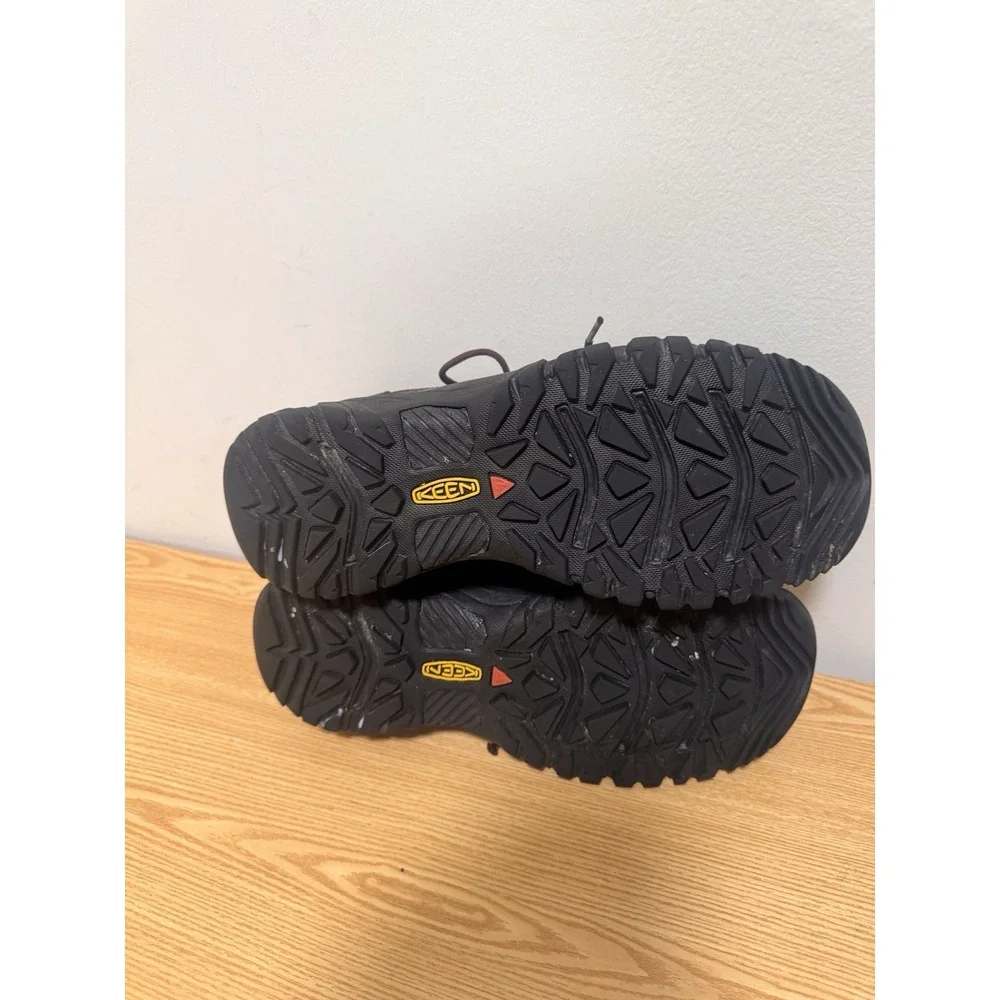 Keen targhee iii