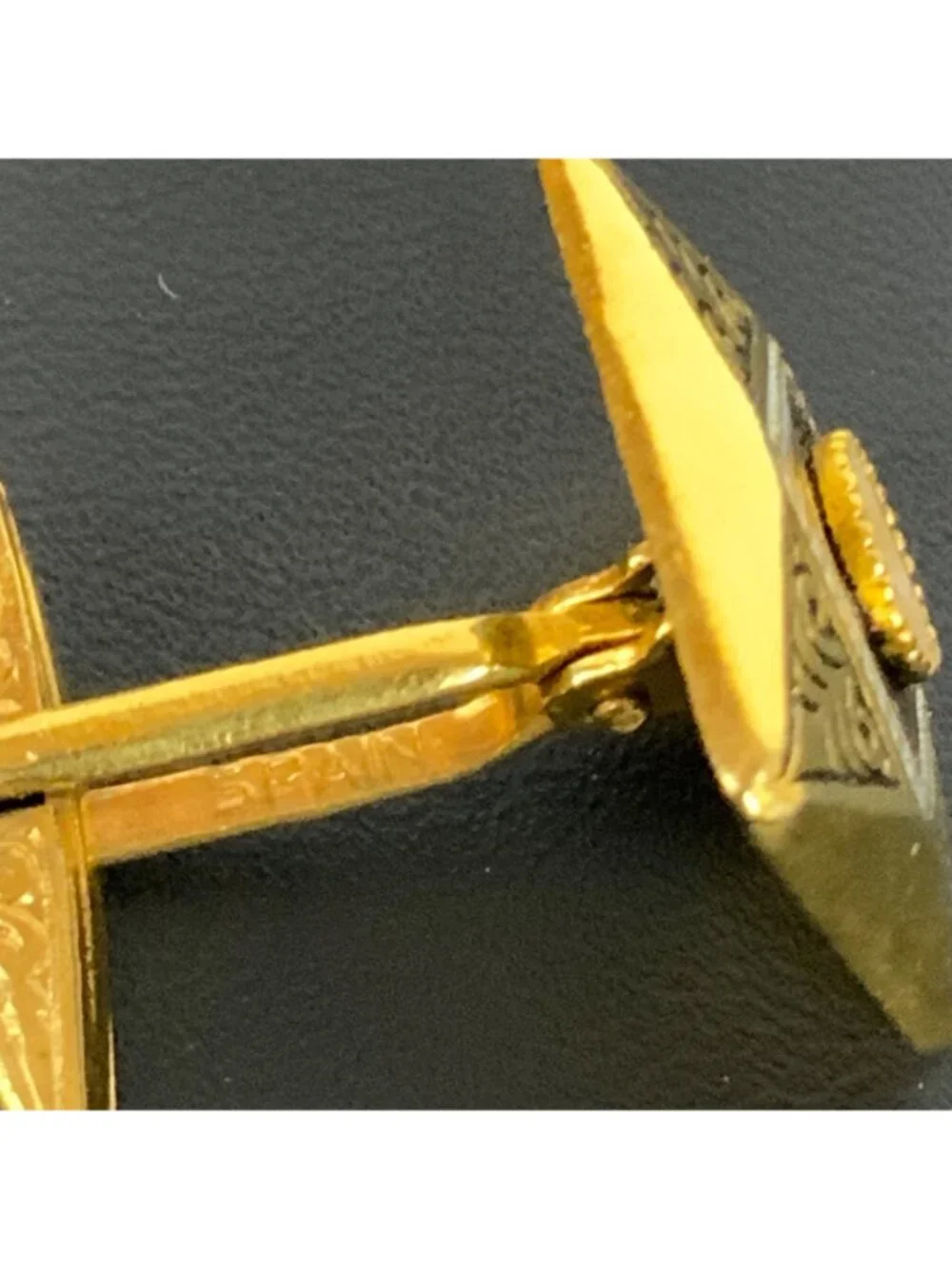 N/A vintage gold