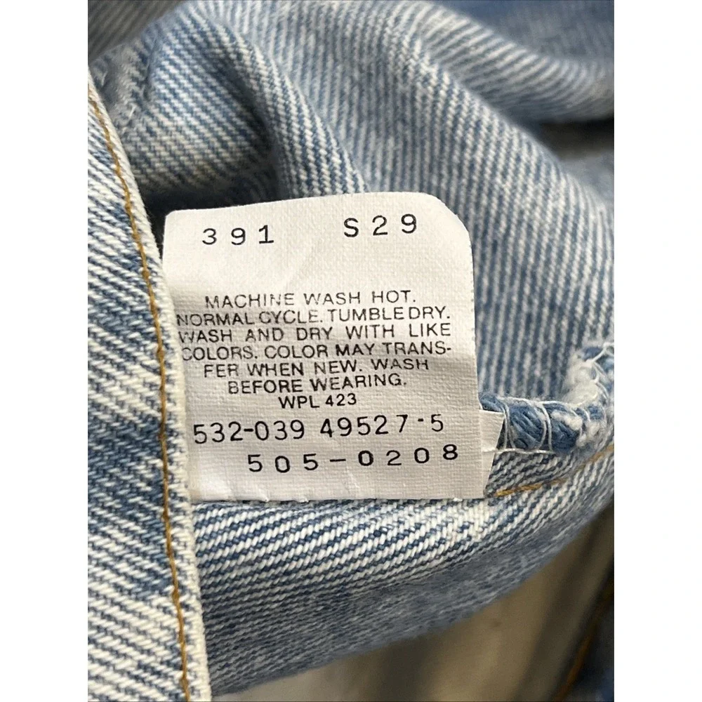 Levis levis 505