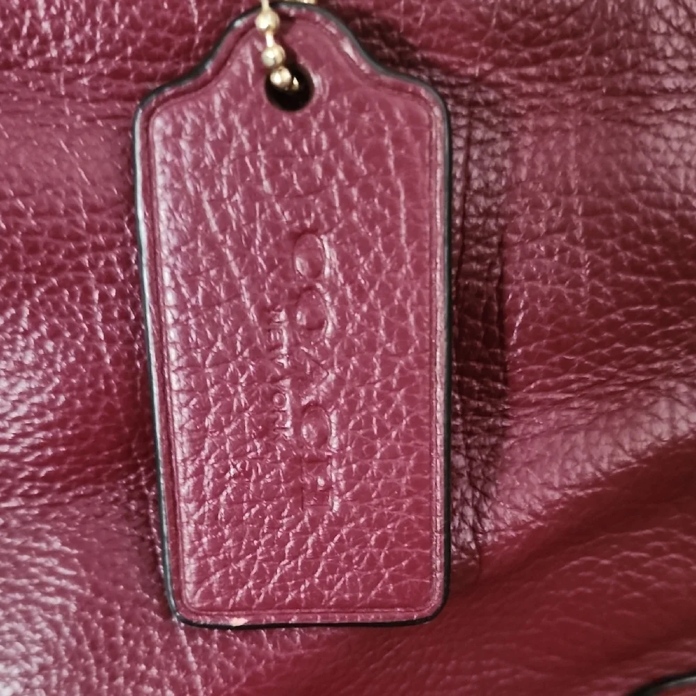 Coach authentic pebbled
