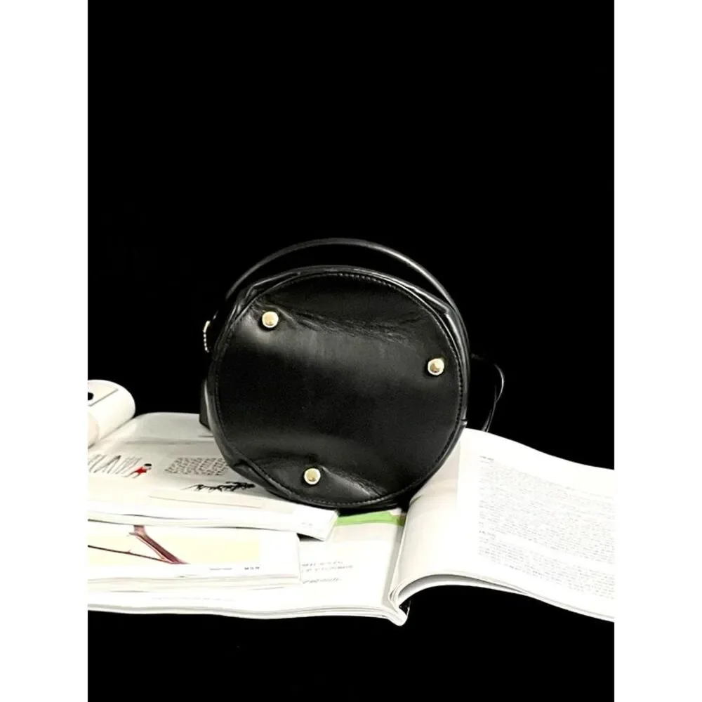 Coach brand color