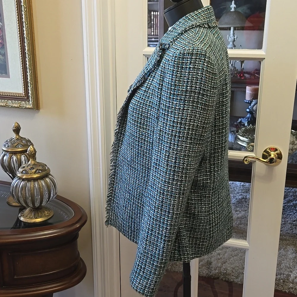 Liz Claiborne liz claiborne