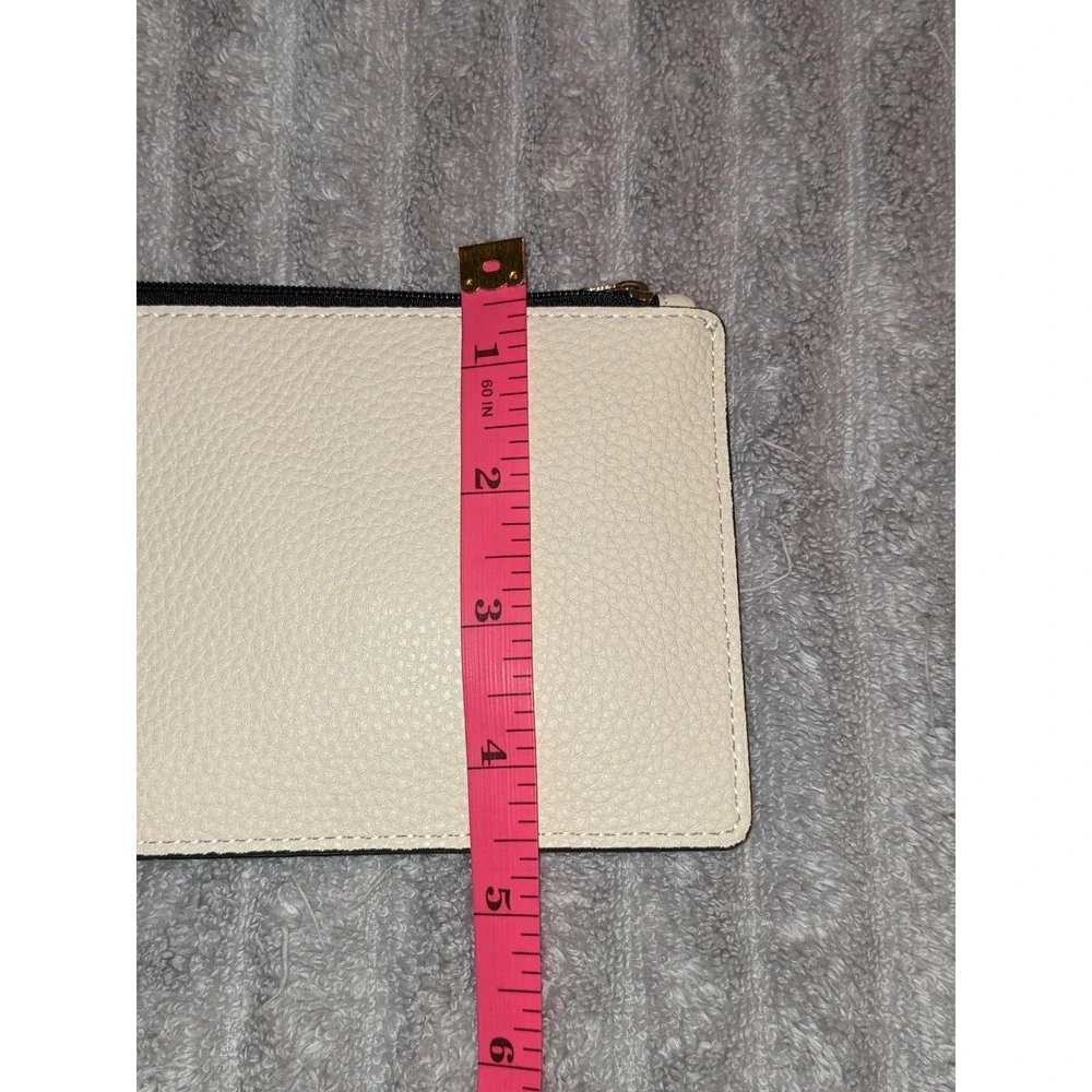 N/A chic practical