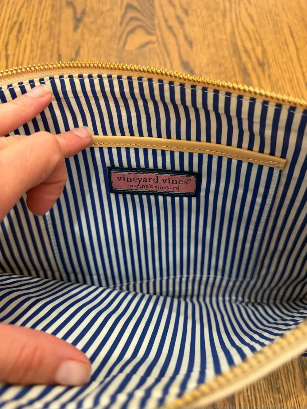 Vineyard Vines striped navy