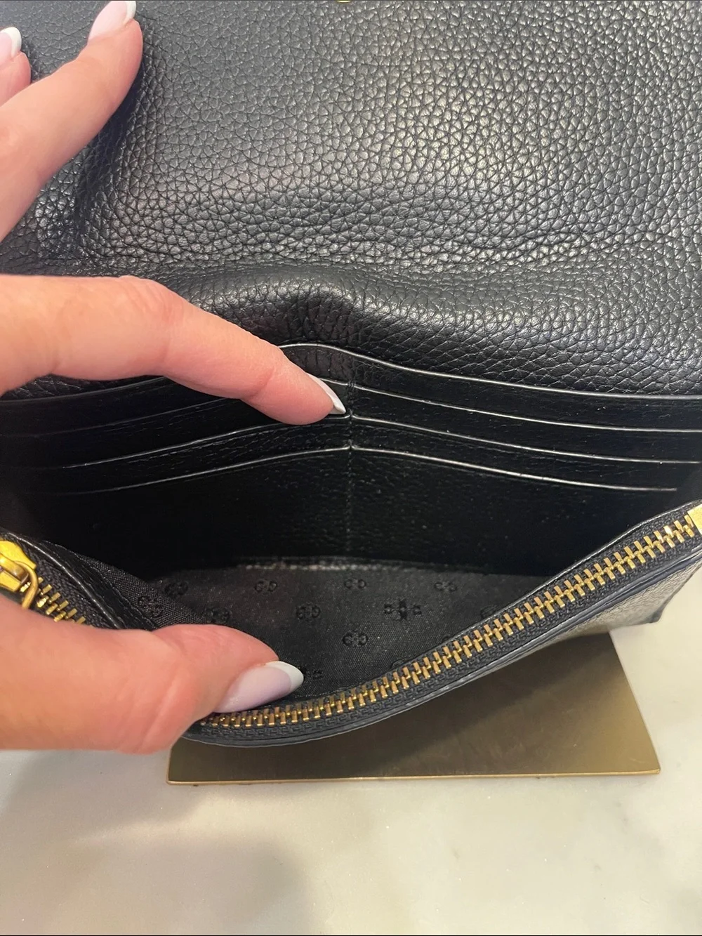 Tory Burch compact pebbled