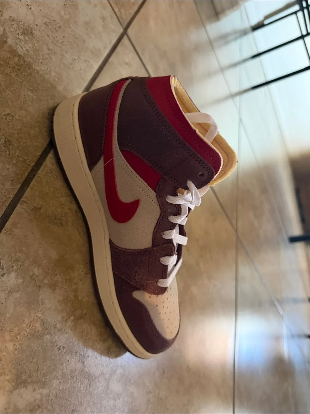 Nike Mid-Top Sneaker in Burgundy, Red & Cream