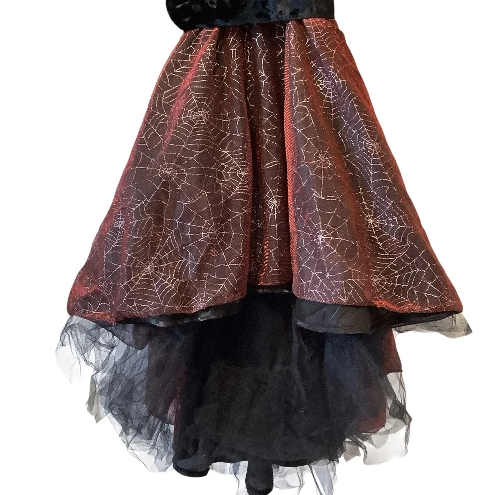 Princess Paradise spooky widow