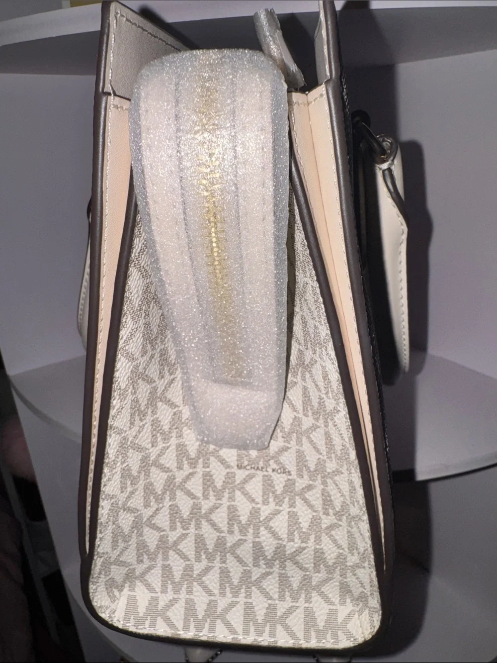 Michael Kors palette hardware satchel