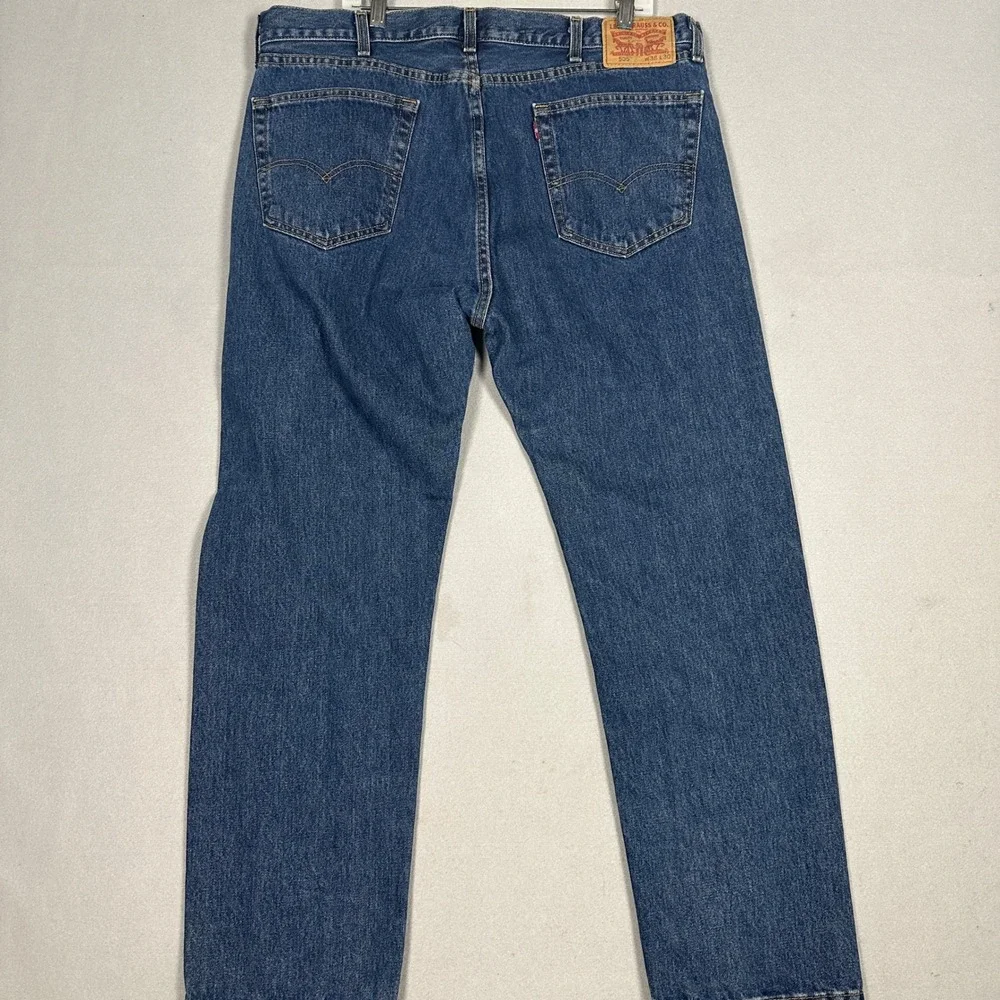 Levi's 505 Jeans Mens 38x30 Regular Fit Blue Straight Leg Denim EUC