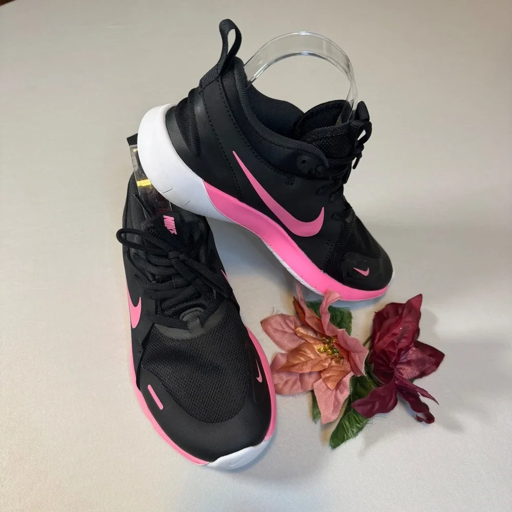 Nike flex contact