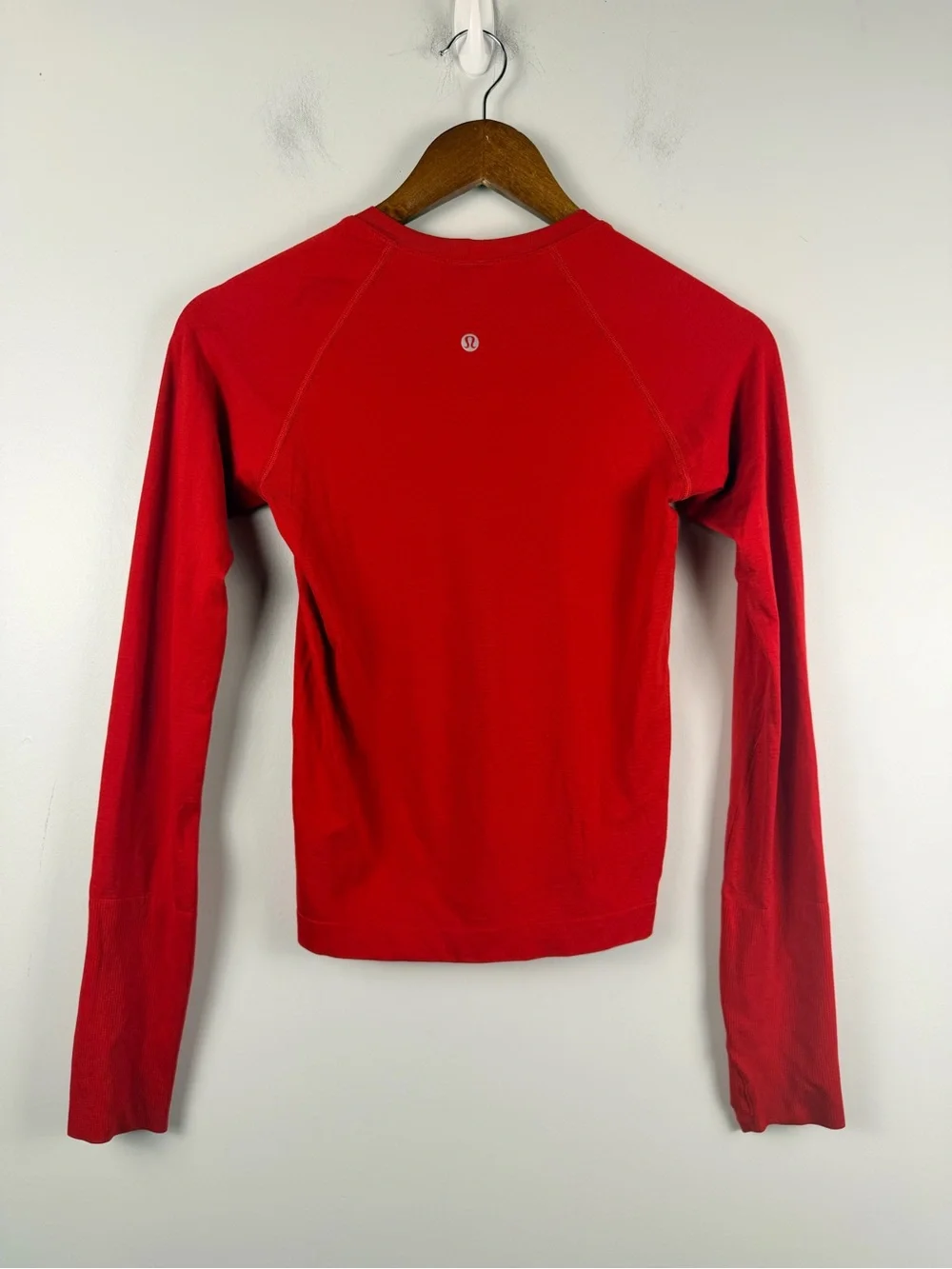 lululemon athletica lululemon swiftly