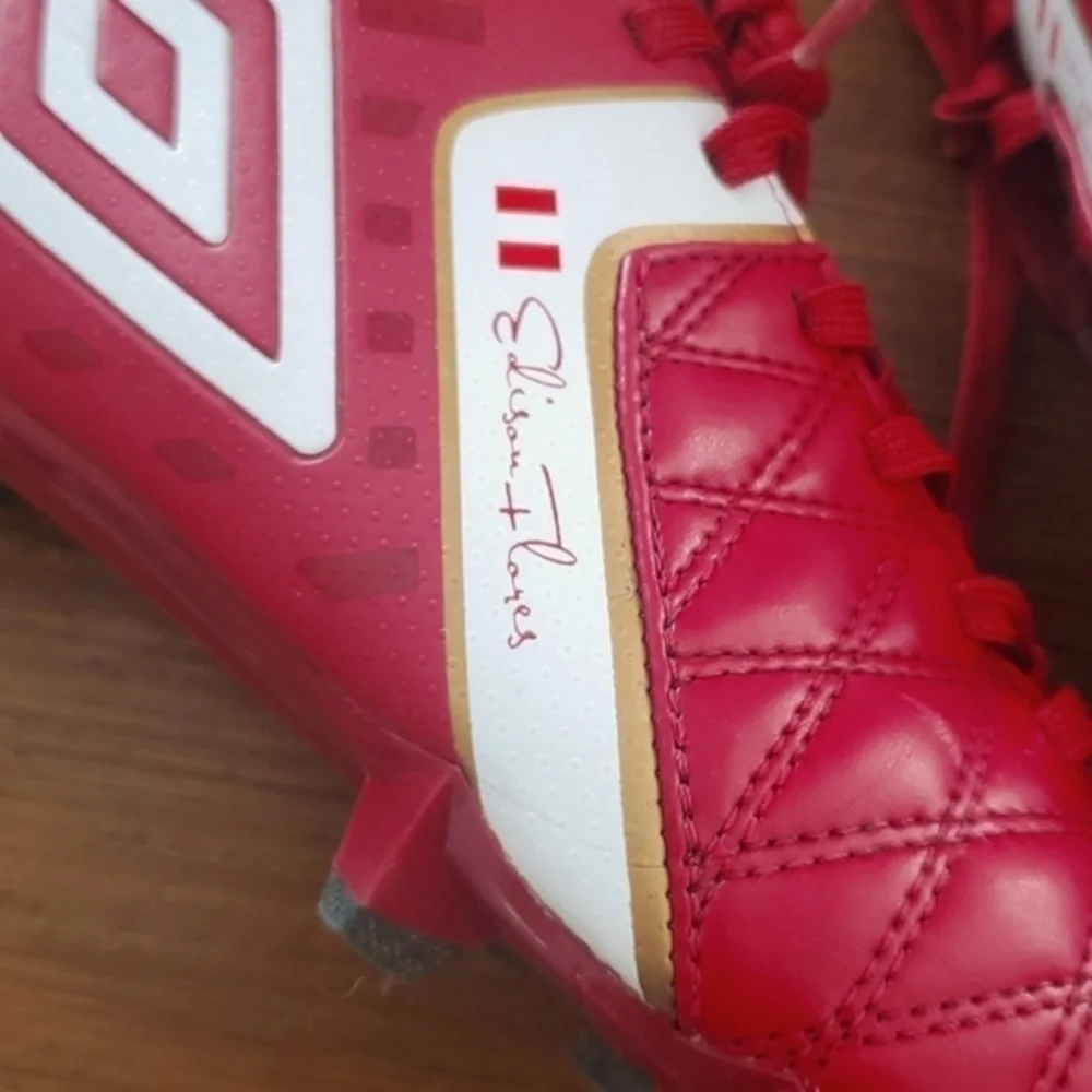 Umbro 6y welcome