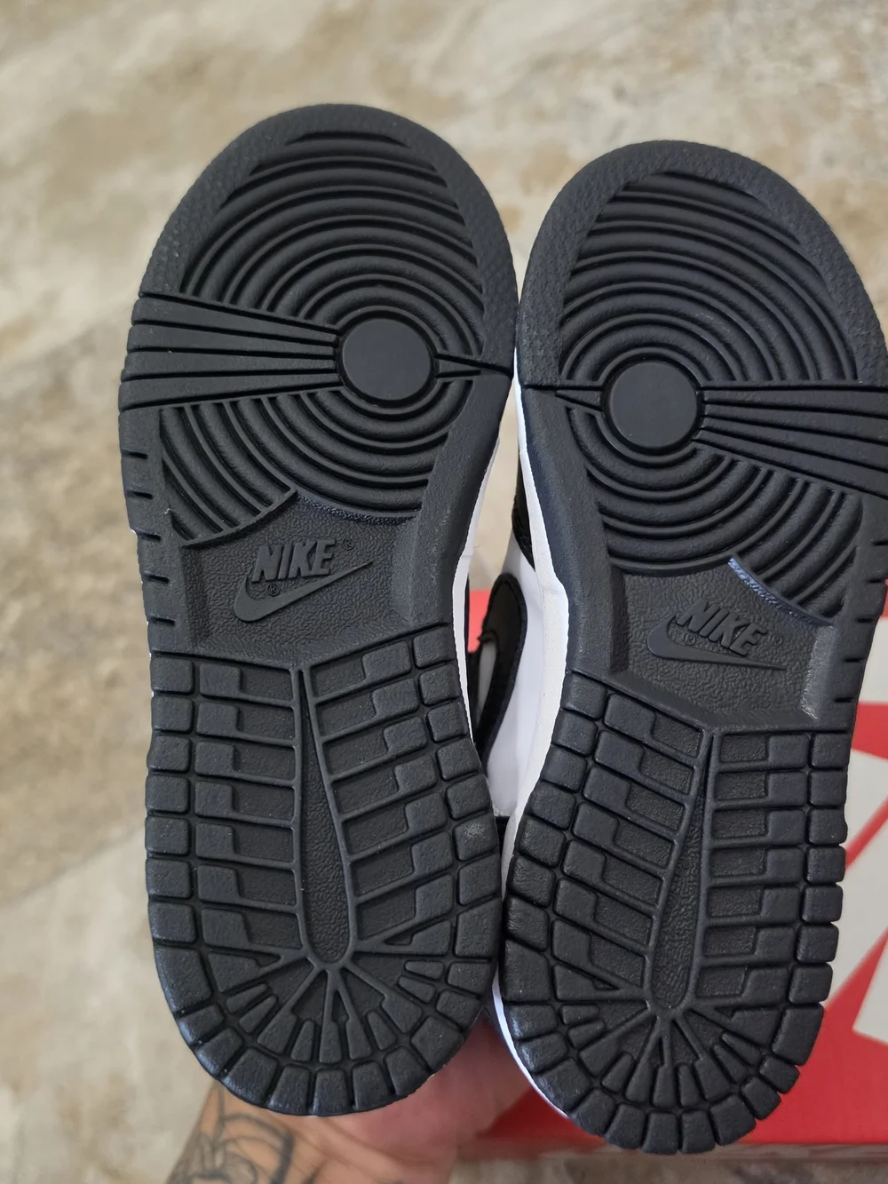 Nike Dunk Low (PS) Size 12C