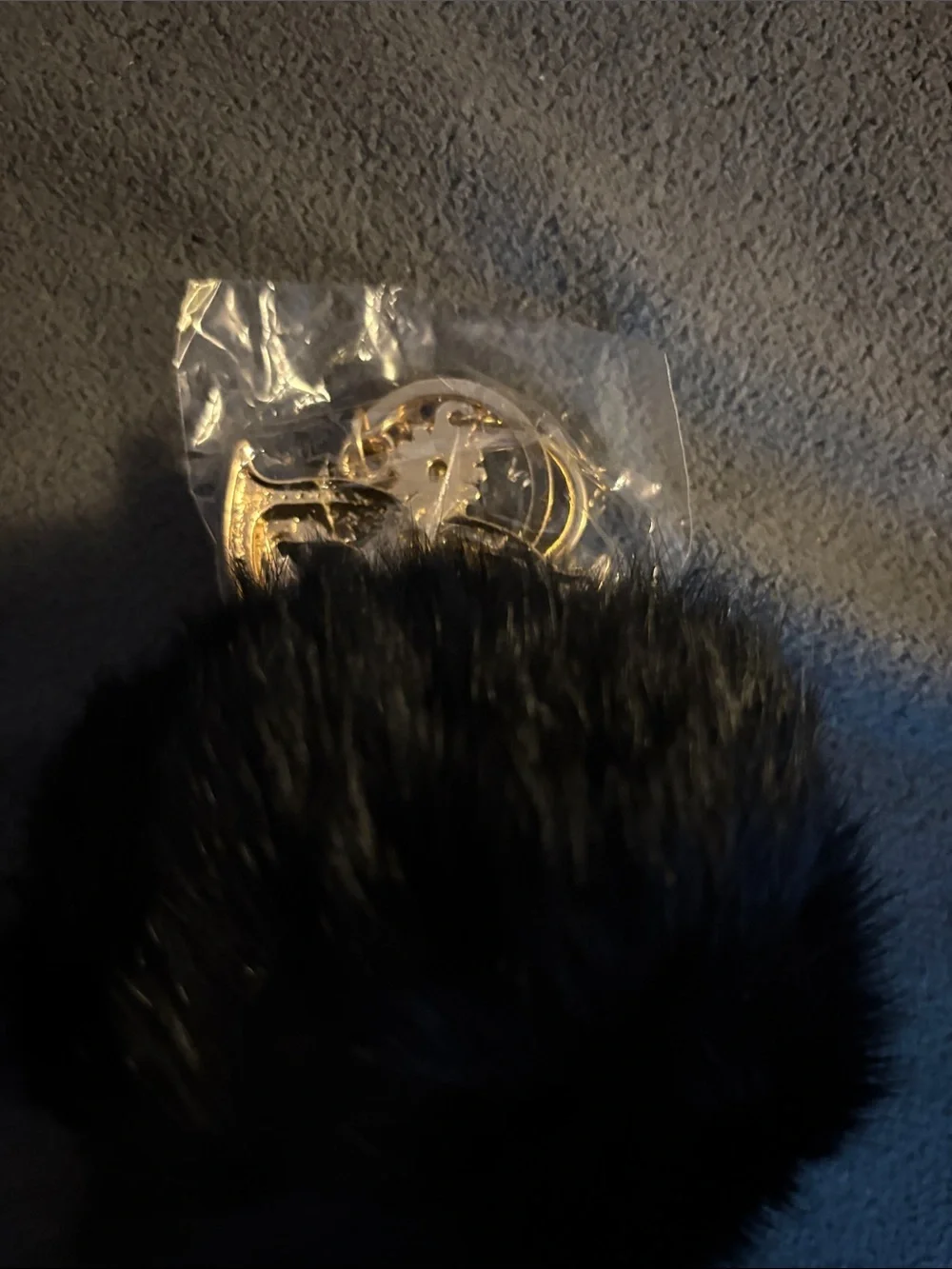 N/A plush black