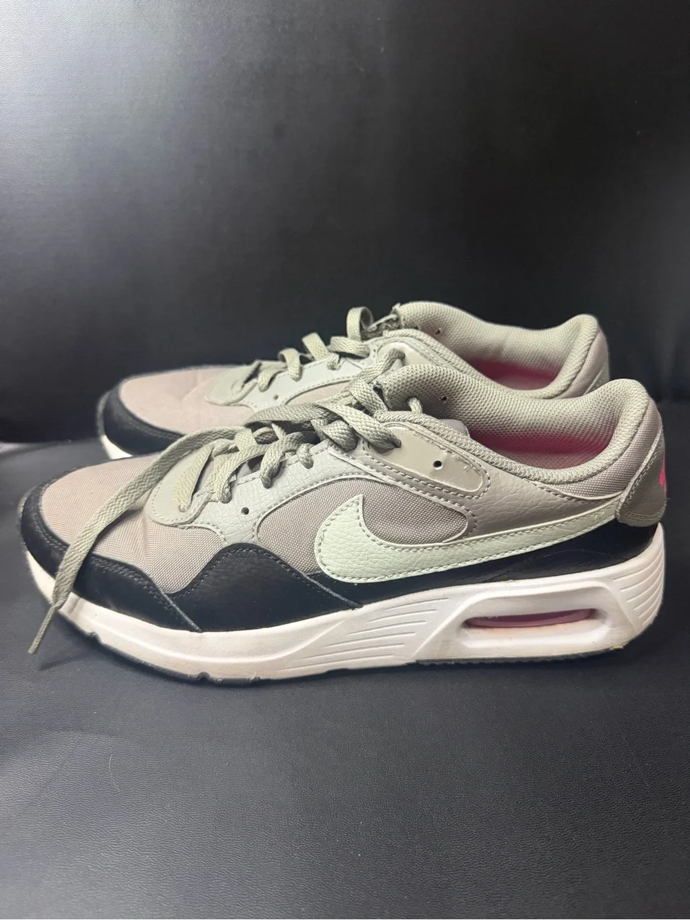 Nike lightweight air