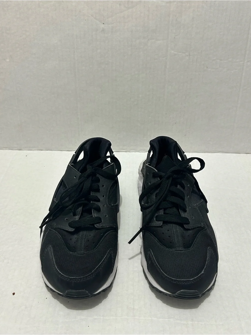 Nike lace up