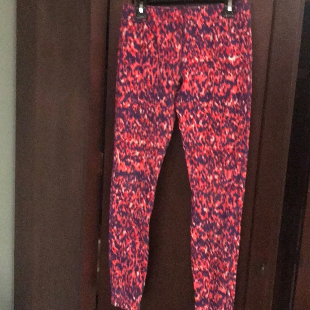 Nike Kids Multicolor Pink and Purple Patterned Leggings