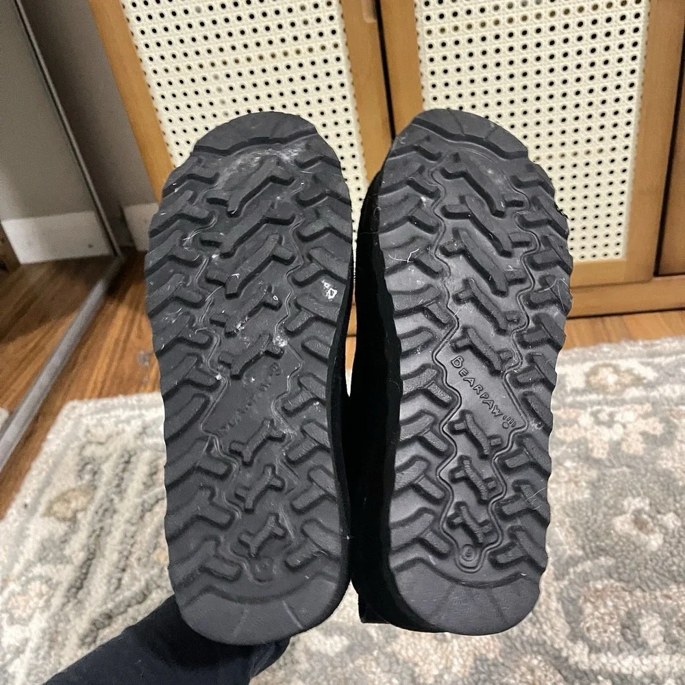 BearPaw greek only