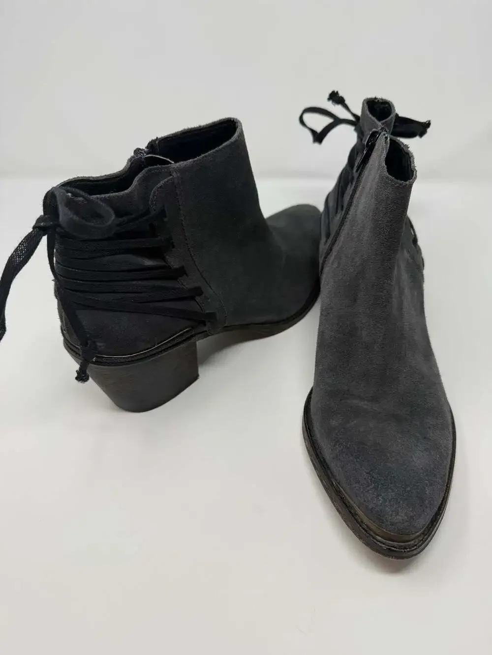Klub Nico grey Weathered Suede Stacked Heel Booties tie back sz 10