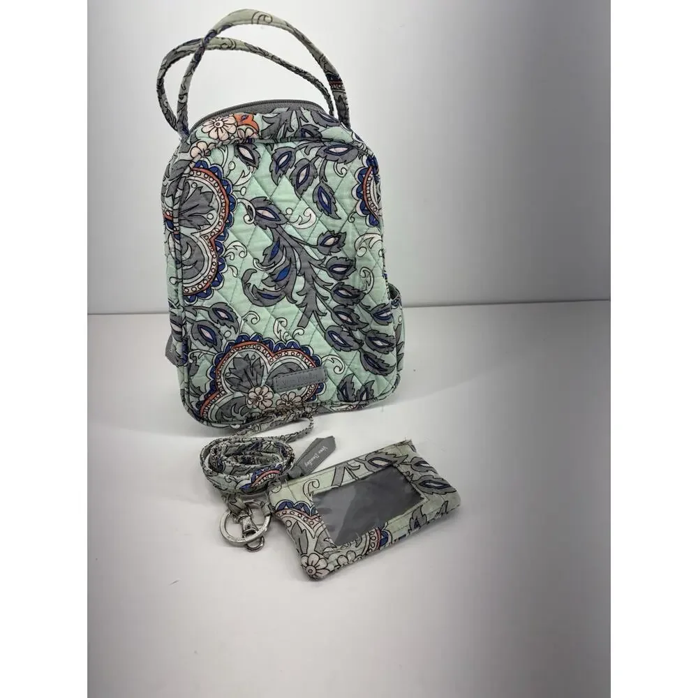 Vera Bradley Fan Flowers Lunch Lot‎