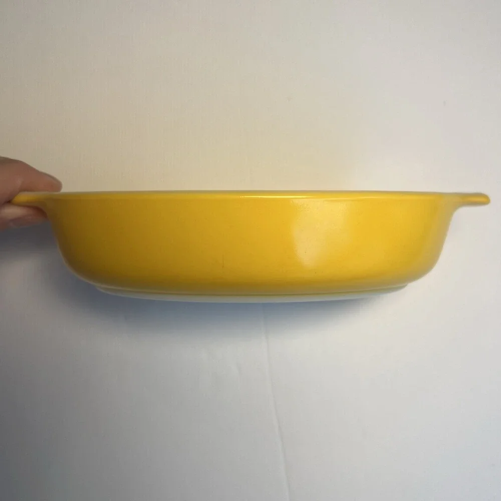 Pyrex like new