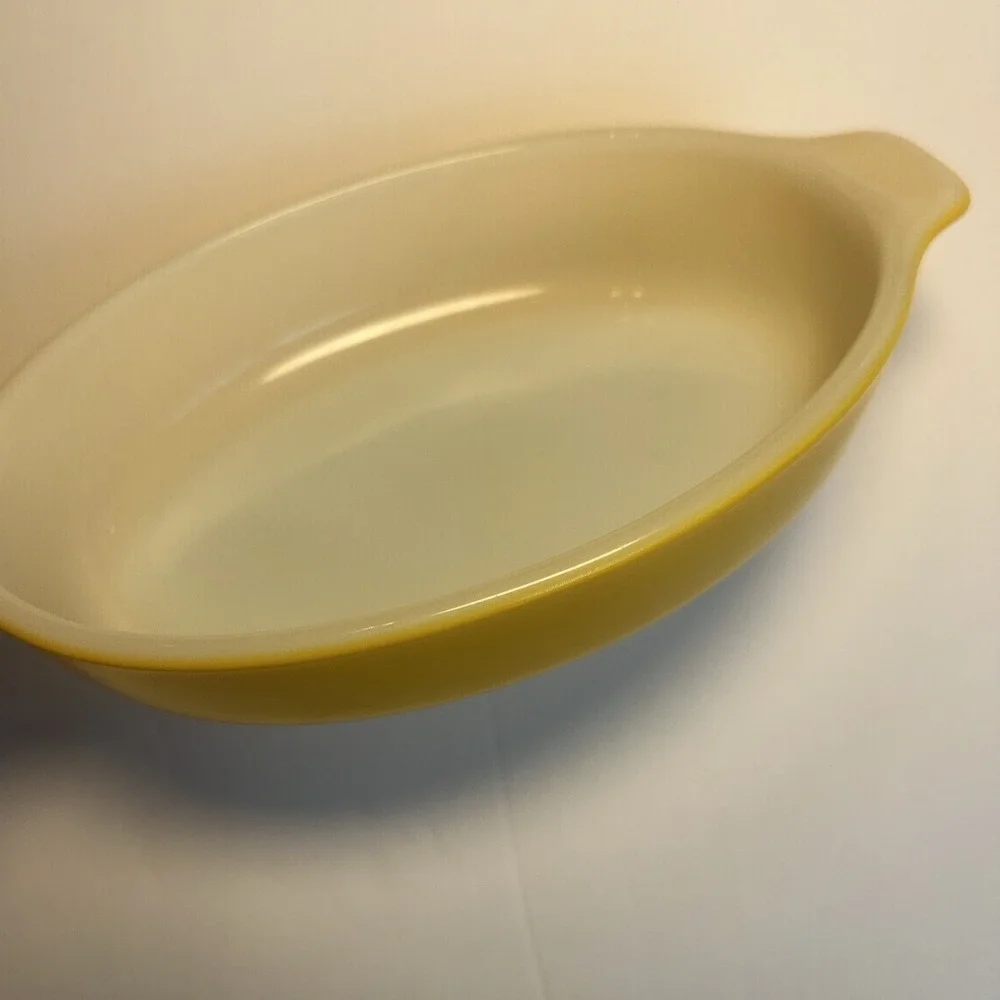 Pyrex new like