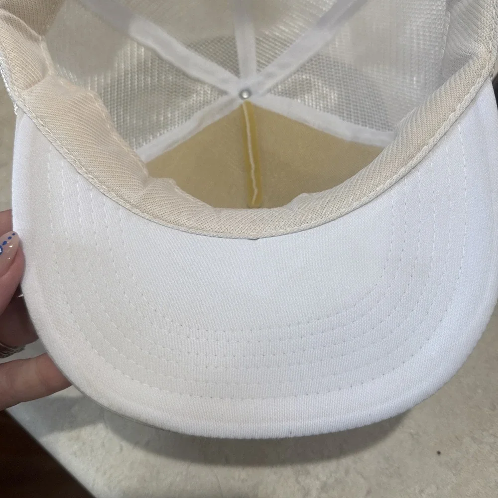 Bass Pro Shops new without clean