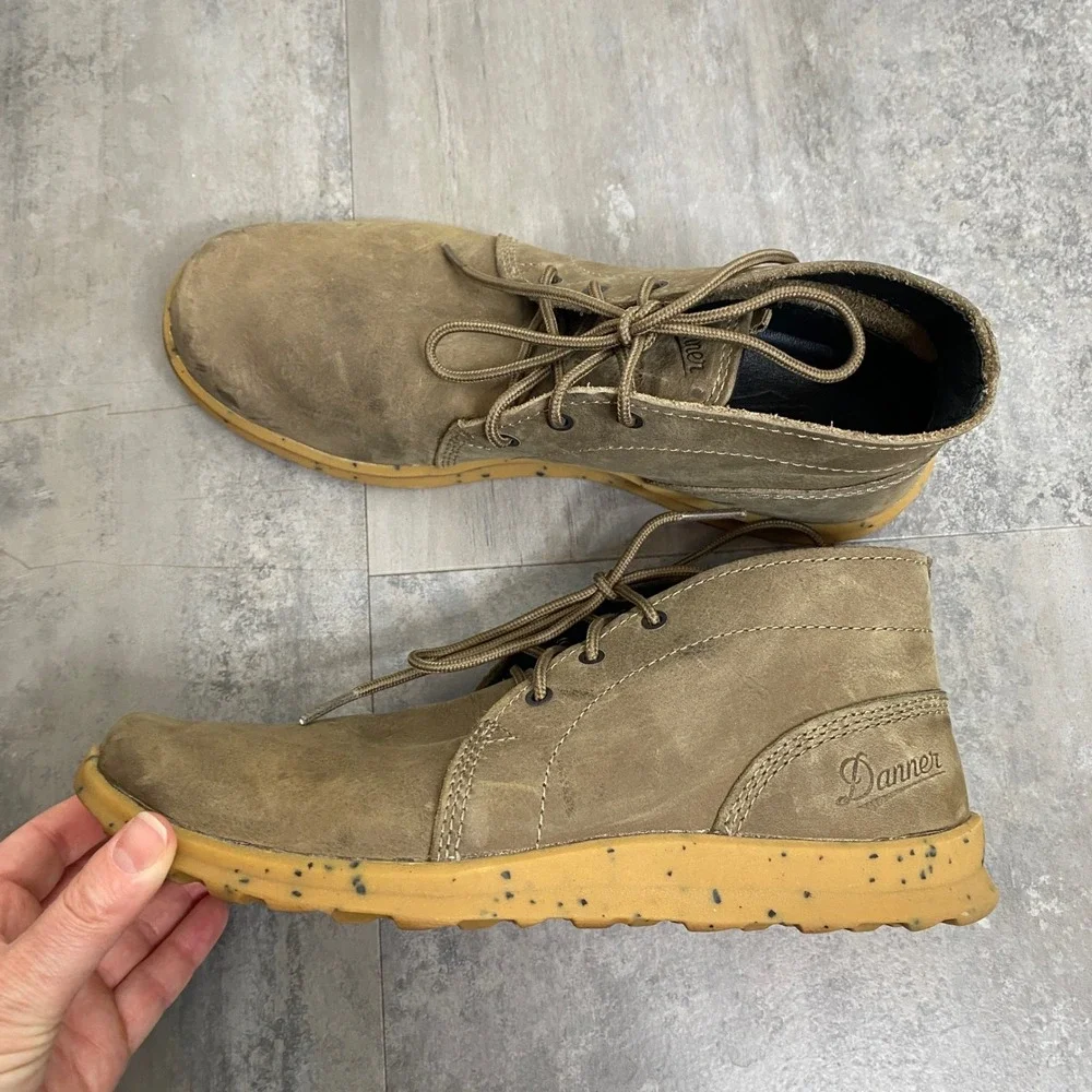 Danner Women Pilgrim Chukka Timberwolf Suede‎ Ankle Boots Size 7