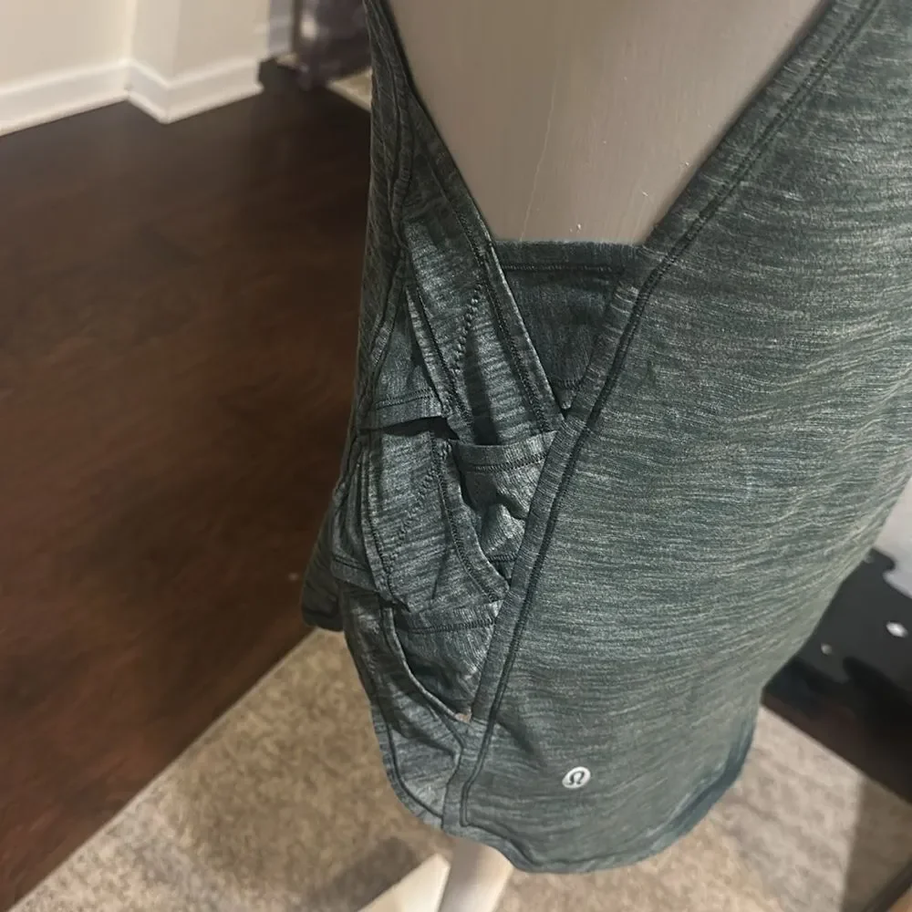 lululemon athletica sleeveless tag