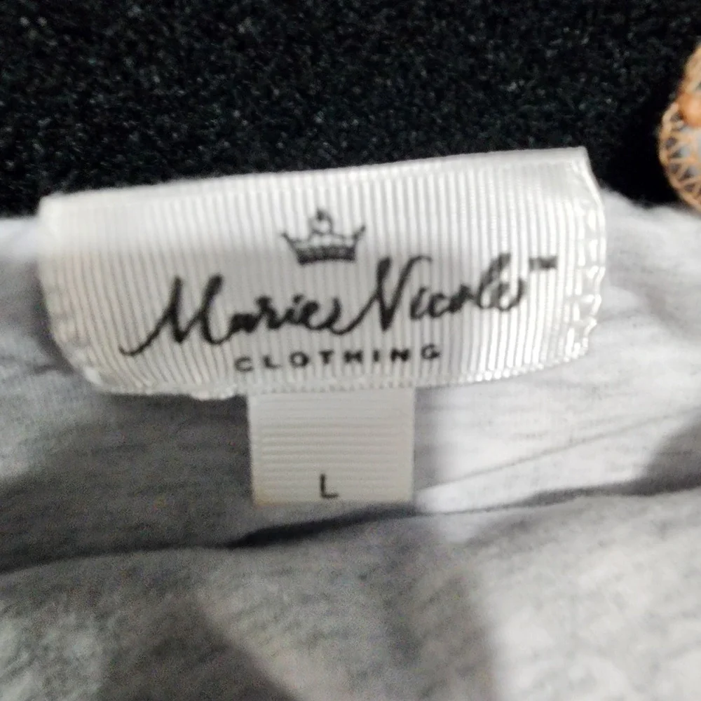 Mariee Nicole Clothing adjustable shoulder