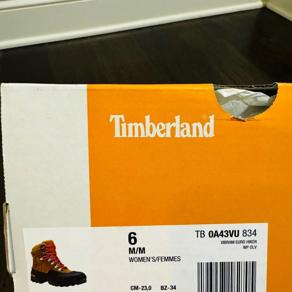 Timberland wore once