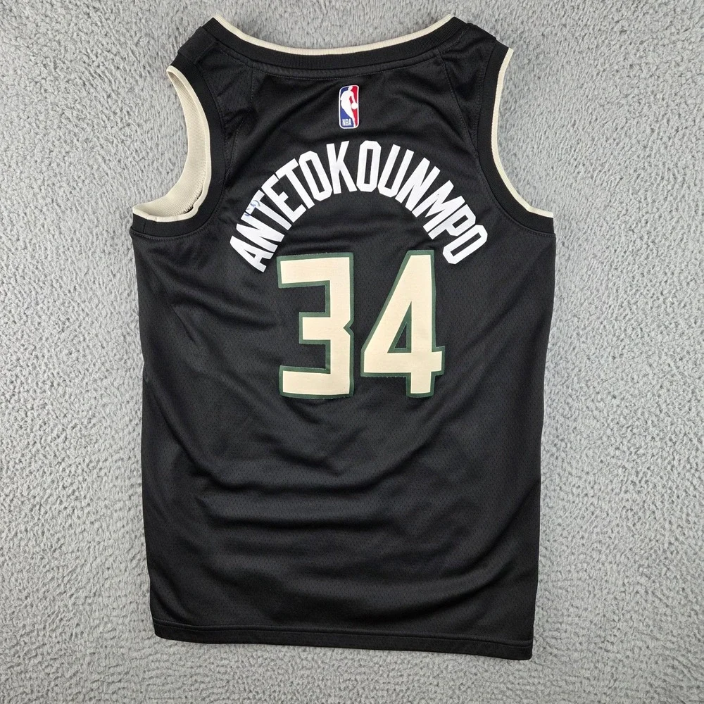 Nike Milwaukee Bucks Giannis Antetokounmpo Jersey Small‎ 40 NBA Black Statement