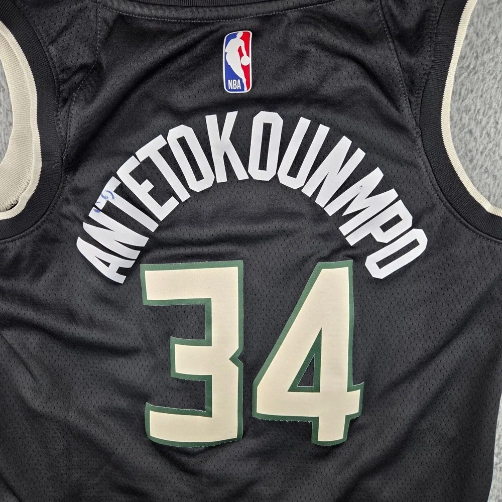 Nike Milwaukee Bucks Giannis Antetokounmpo Jersey Small‎ 40 NBA Black Statement