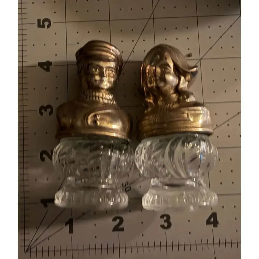 Guardian Service Salt and Pepper Shaker Set Dutch Boy and Girl Silver-plated