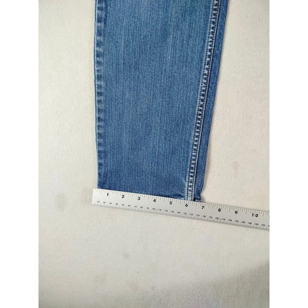 Levis jeans do