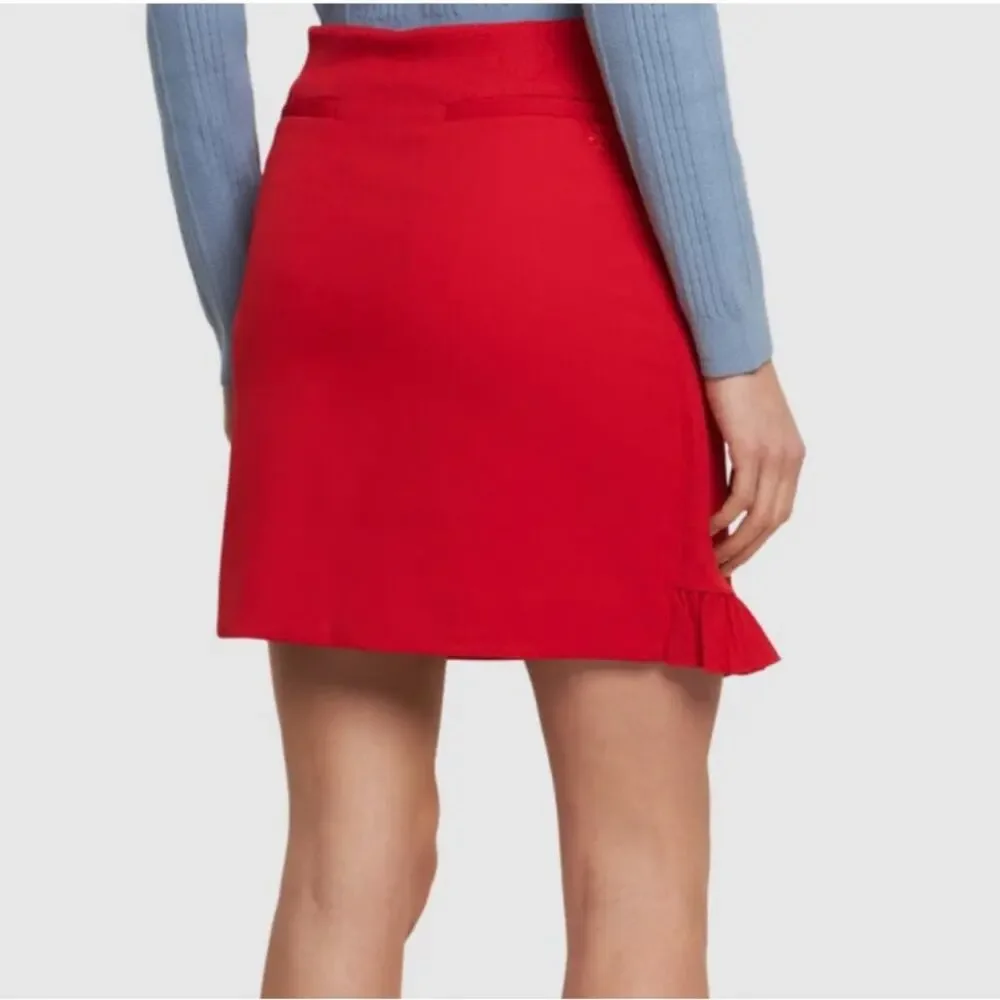 Tory Burch excellent