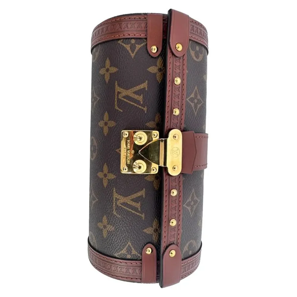Louis Vuitton winter nylon used