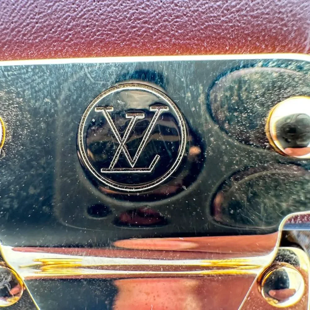 Louis Vuitton very material