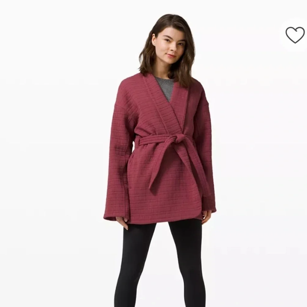 lululemon athletica luxurious quilted