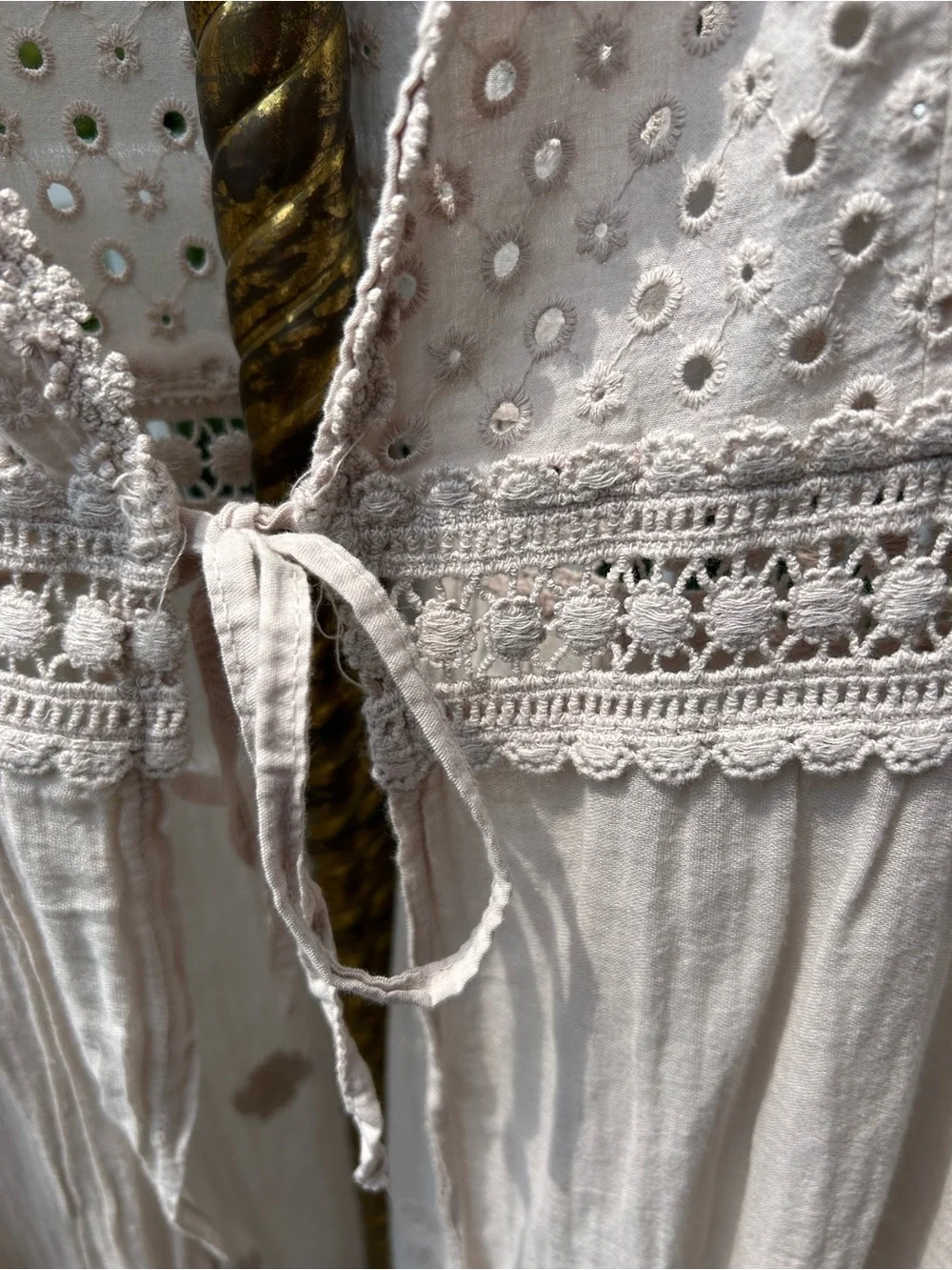 Valentina Naldi sleeveless eyelet