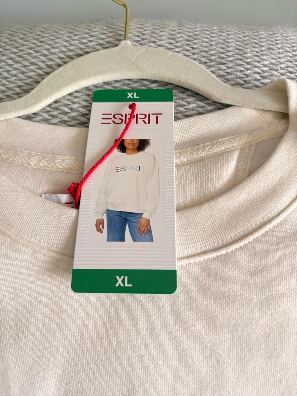 Esprit crewneck sweatshirt