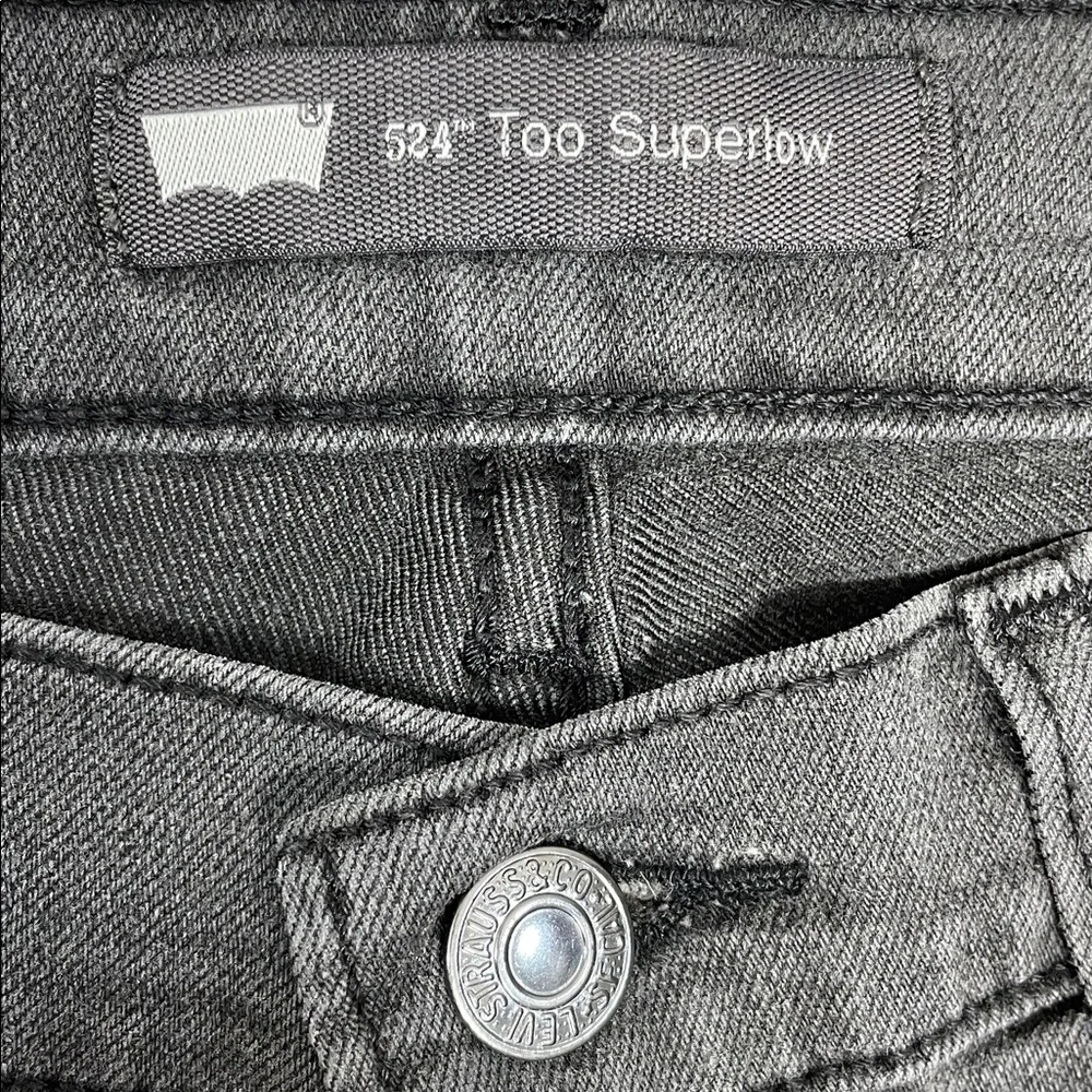 Levis levi’s 524