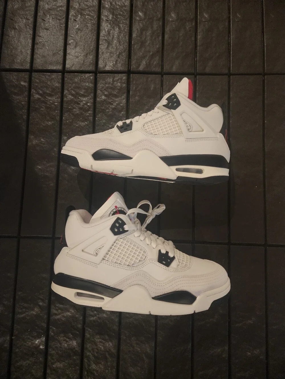 Jordan women air