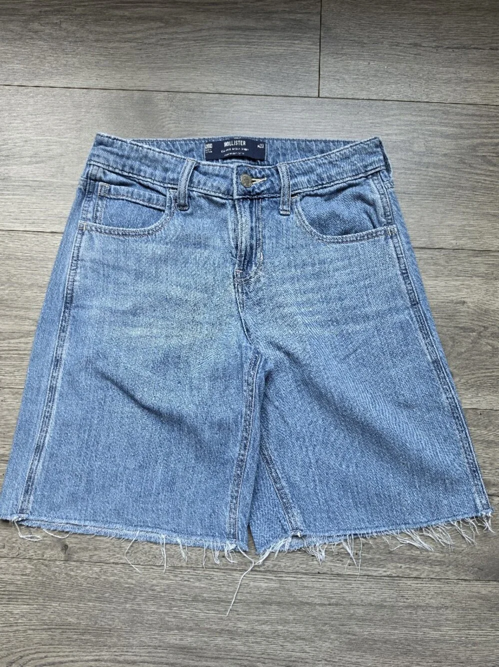 Hollister Light Blue Denim Baggy Jorts Shorts Size 23 000